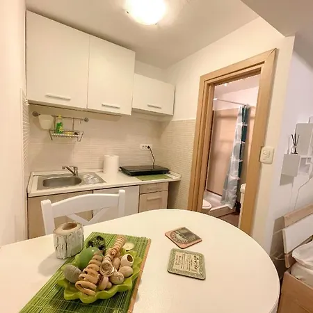 Veronica Rooms, Opatija Buitenkant foto
